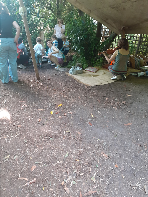 Les enfants au jardin