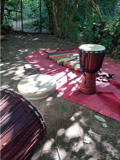 Les enfants au jardin